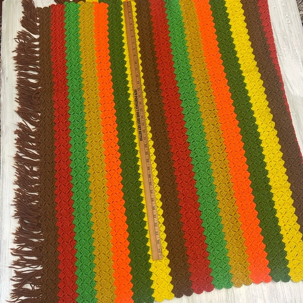 VTG 70s Colorful Chevron Knit Throw Blanket